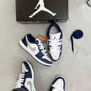Tênis Air Jordan 1 Low - Azul Marinho