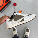 Tênis Travis Scott x Air Jordan 1 Retro Low OG - Reverse Mocha
