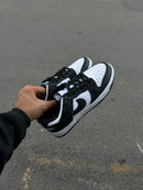 Tênis Dunk Low - Preto/Branco