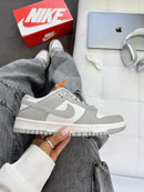 Tênis Dunk Low - Cinza