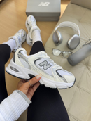 Tênis NB530 - Branco/Cinza
